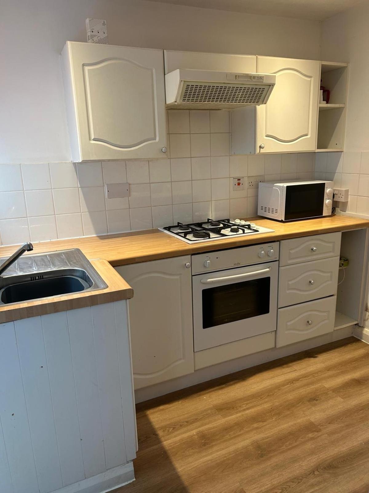 Central Cheltenham House - Sleeps 4/Pet Friendly Eksteriør bilde